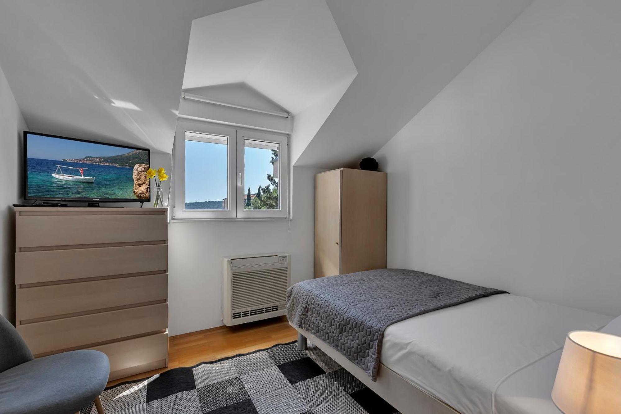 Apartment Sea Breeze Makarska